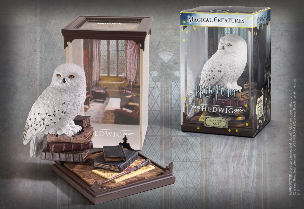 Harry Potter - Magical Creatures Hedwig - 18cm Figur